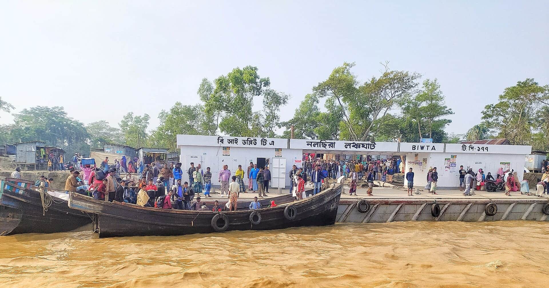হাতিয়া দ্বীপজুড়ে বিস্তৃত খোলা সবুজ ফসলের মাঠ